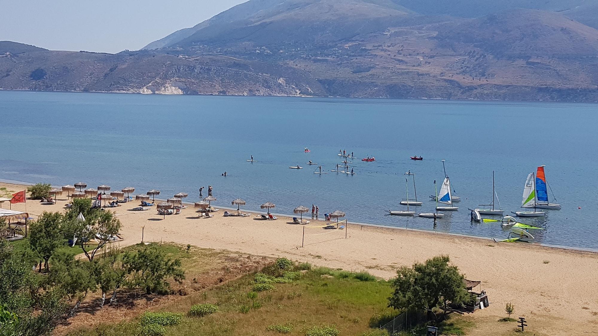 Lazaratos Hotel Kouvalata Экстерьер фото