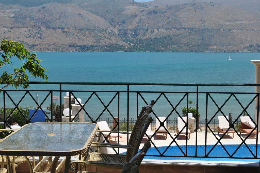 Lazaratos Hotel Kouvalata Экстерьер фото